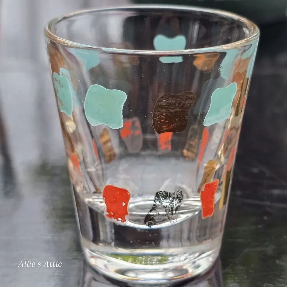 4 Vtg MCM Orange Gold Aqua Teal Blue Atomic Shot Glasses Cocktail Barware‎ Set